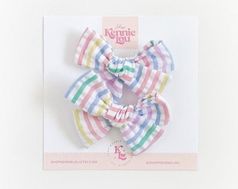 Pucker Stripe Pinwheel Bow / Spring Bow / Baby Bow / Baby Headband / Toddler Bow / Toddler Hair Clip / Little Girl Bow