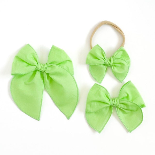Lime Party Bow / Spring Bow / Baby Bow / Baby Headband / Toddler Bow / Toddler Hair Clip / Little Girl Bow