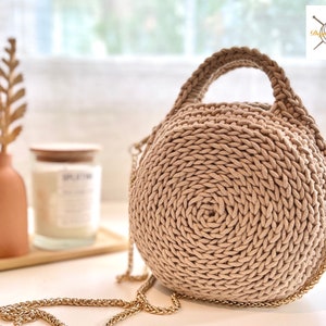 Crochet PDF Small Round Crossbody , Tote Bag
