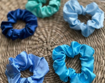 Chouchou/Scrunchie satin blue