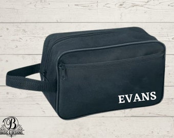 Gepersonaliseerde toilettas, groomsmen cadeau, mannen scheren kit, reiskoffer, borduurwerk scheerset, groomsman cadeau, toilettas,
