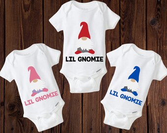 Gnome Baby Bodysuit, Lil Gnomie Onesie, Gnome Onesie, Gender Neutral Baby Clothes, Unisex Baby Clothes, Baby Bodysuits, Baby Gifts