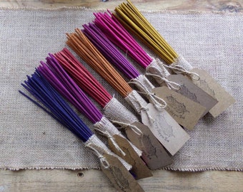 25 x Indian Joss incense Sticks - Ethically Sourced, Handmade & Fair Trade Incense, Plastic Free Incense Sticks for Home Fragrance