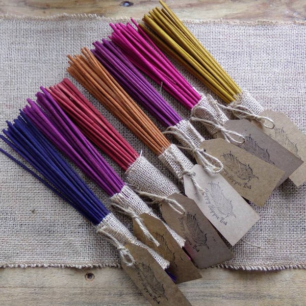 25 x Indian Joss incense Sticks - Ethically Sourced, Handmade & Fair Trade Incense, Plastic Free Incense Sticks for Home Fragrance