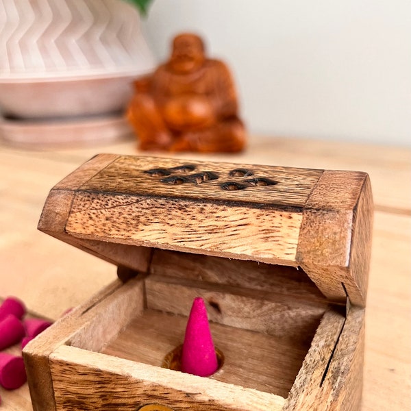 Handmade Mango Wood Incense Cone Holder, Tiny Coffin Cone Box, Ash Catcher ,Fair Trade & Ethically Sourced