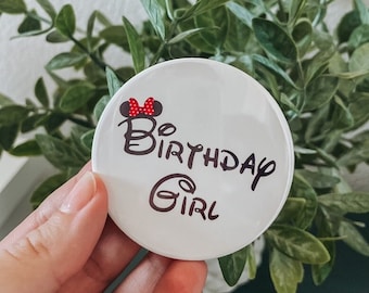 Minnie birthday girl badge | Minnie birthday button pin | disney birthday badge | disney birthday button pin | Minnie badge | Minnie button