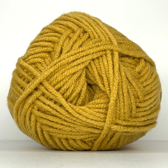 Lion Brand Color Theory Yarn-Bee Pollen