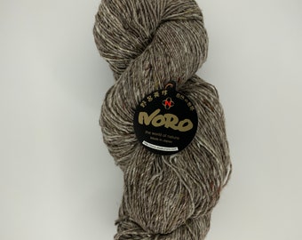 color 17 noro kiri yarn