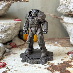 Fallout X-01 Power Armor Weathered Model , Fallout Decor and Props, Fallout Sculpture