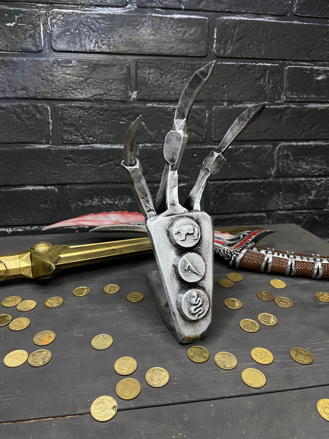 Skyrim Iron Dragon Claw Artefakt Elder Scrolls Smaragd Etsy