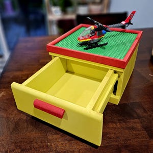 Building Block Storage Chest