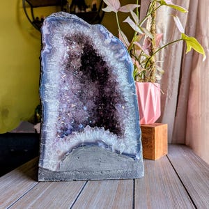 Amethyst Geode Cathedral with Agate Banding, Brazilian Amethyst Cave, Natural Amethyst Quartz Crystal, Mother&#39;s Day Gift Ideas, Home Décor