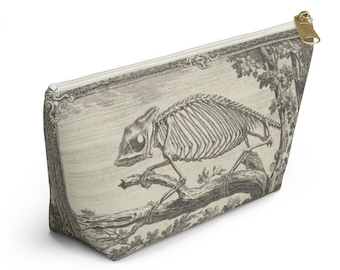 1990s handmade Guatemalan lizard zip pouch