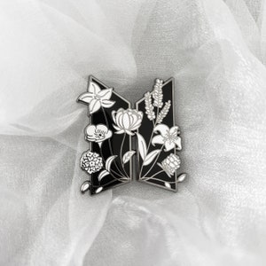 7 Flowers Enamel Pin