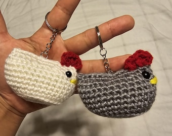 Chicken keychain, chicken gifts, pocket size chicken, crochet chicken, party favor sets, poultry keychain, custom chicken keychain