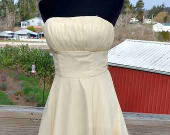 1960s style fit and flare pale yellow dress, strapless, women's small,