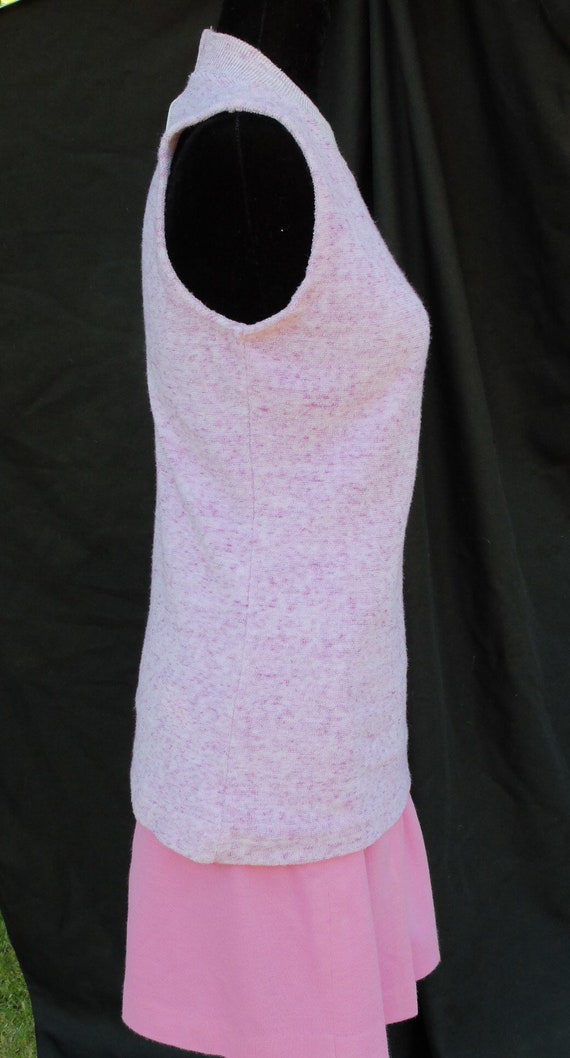 1960s crew neck sleeveless pink sweater, Vintage … - image 2