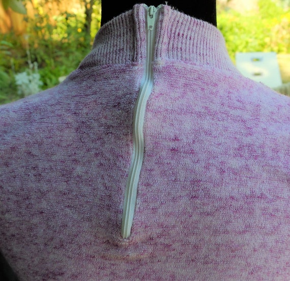 1960s crew neck sleeveless pink sweater, Vintage … - image 3