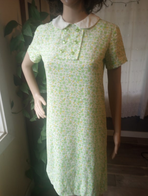 1960s Green Silk Shift Dress