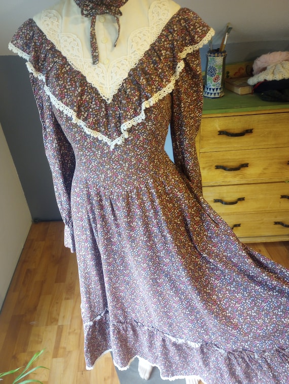 What a cute Gunne Sax dress from the 1970s, brown… - image 2