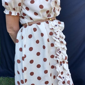 1960 style cream and brown polkadot house dress made in 1990s Silk and cotton, women's small image 2