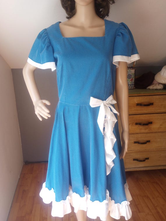 Vintage fit and flare, cottage core, western swing, dress, ruffles, cotton, blue and white, women's medium
