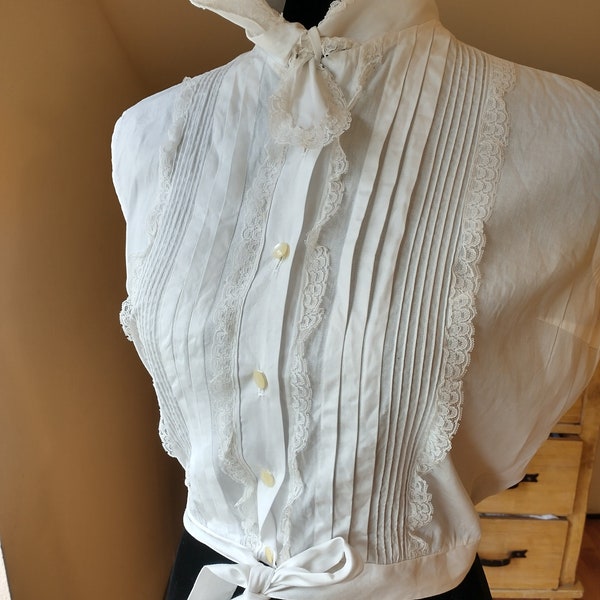 sleeveless victorian blouse