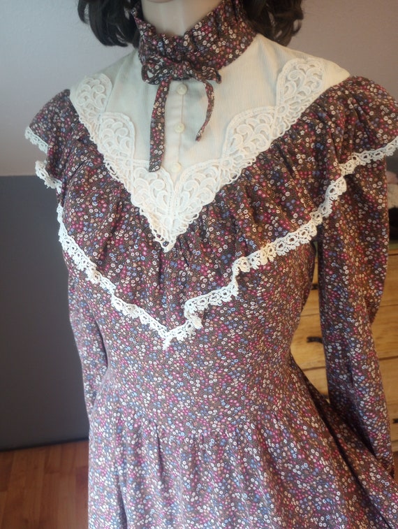 What a cute Gunne Sax dress from the 1970s, brown… - image 1