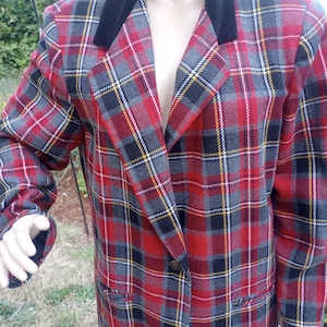 1980s red plaid oversized, women&#39;s blazer, jacket, pockets, wool and acrylic. women&#39;s large. Christmas blazer.