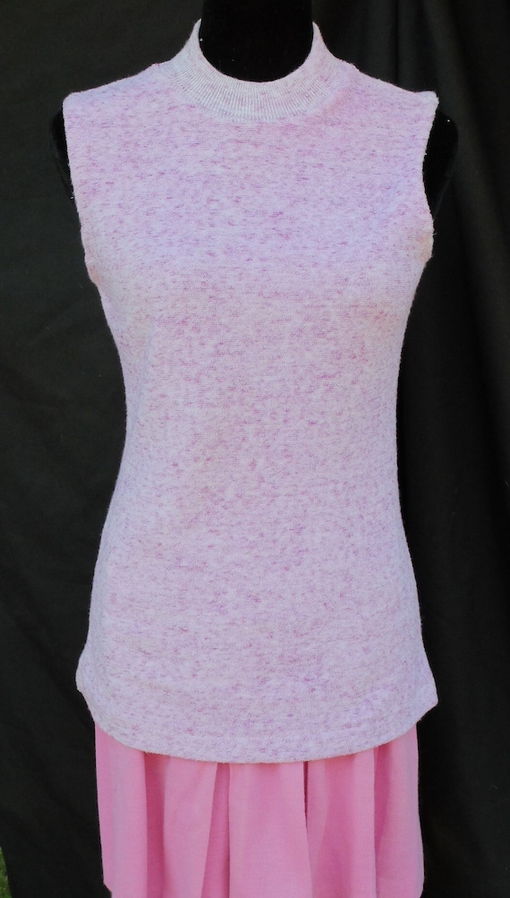 1960s crew neck sleeveless pink sweater, Vintage W