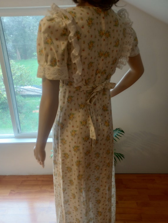 Gunne Sax style 1970s maxi prom dress, yellow flo… - image 5