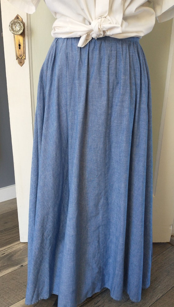 1980s does 1950 Cesarani cotton circle skirt, ligh