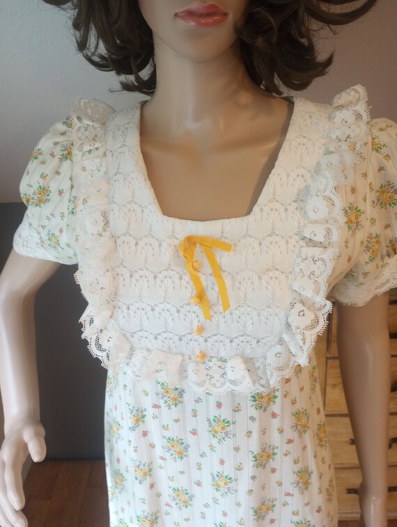 Gunne Sax style 1970s maxi prom dress, yellow flo… - image 1