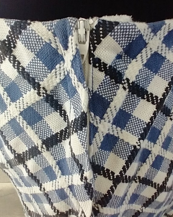 1960s/70s Blue and white checked cotton/poly weav… - image 2