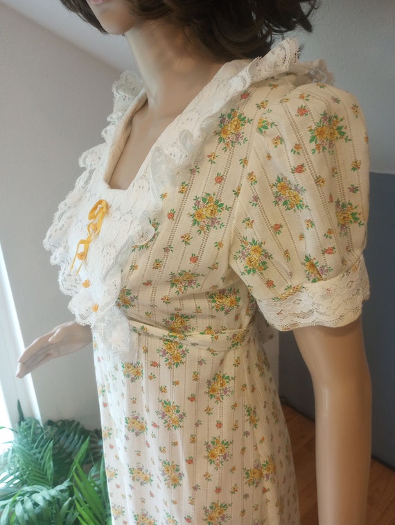 Gunne Sax style 1970s maxi prom dress, yellow flo… - image 7