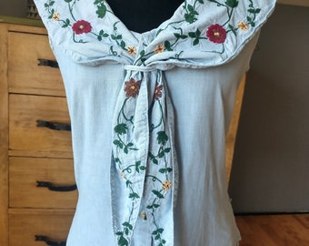 1980s Cottage core light denim cotton embroidered blouse, sleeveless, large rounded collar, women's small to extra small