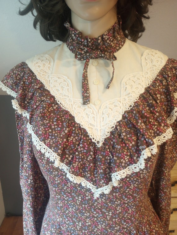 What a cute Gunne Sax dress from the 1970s, brown… - image 3