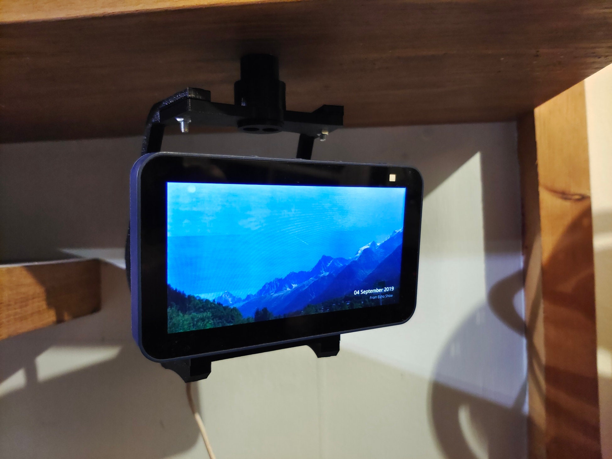 Amazon Echo Show Alexa Under Mount 1st 2nd Gen