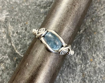 Aquamarine & Sterling Silver Ring ~ Custom Sizing ~ Jewelry Handmade in Hawai'i ~ Unique Wire Wrap with Aquamarine Cabachon