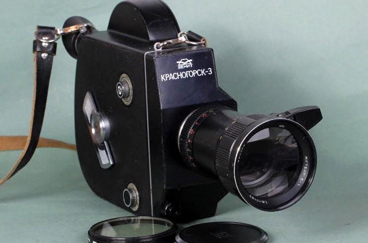 KRASNOGORSK-3 16 mm ムービーカメラ ソ連 Meteor-5-1 17-69 mm 1.9