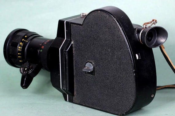 KRASNOGORSK-3 16mm Movie Camera USSR Meteor-5-1 17-69mm 1.9 KRASNOGORSK-3 16mm Movie Camera USSR Meteor-5-1 17-69mm 1.9