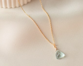 TRINITY | fine silver necklace with drop pendant made of green amethyst