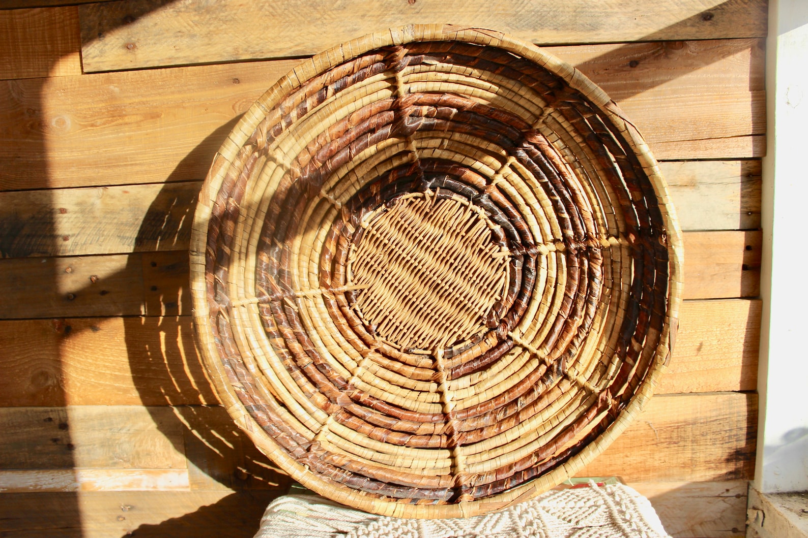 Extra Large Round Wicker Wall Basket Multi Colored 21 Etsy