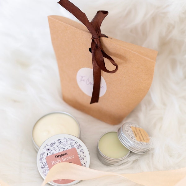 Organic skincare gift set - Body butter and Lip balm - cosmetics set / gift for women
