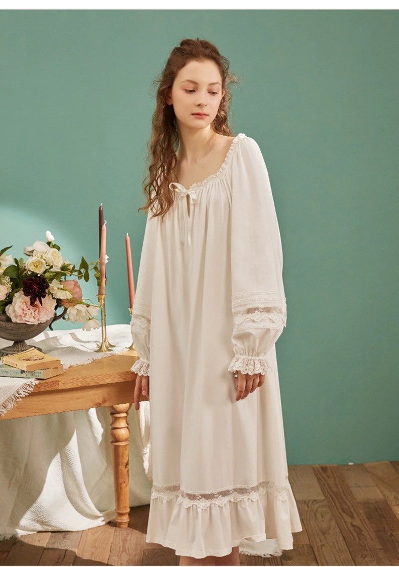 White Cotton Vintage Victorian Nightgown Edwardian Nightgown - Etsy