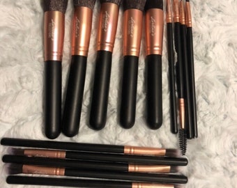 Vegan, 14 Pcs Vegan Rose Gold Brush Set,Custom Makeup Brushes,Eyeshadow brushes,Teen Gift,Gift for her,Birthday Gift, Synthetic Fibre,Makeup