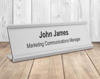 Targhetta da scrivania personalizzata | Targhetta incisa in argento | Firmare con nome e posizione