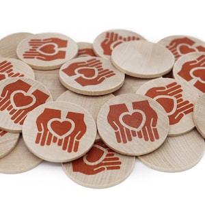 Custom Wooden Tokens printend with your full color design - Add your logo, name, text or images