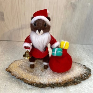 Needle felted mouse Santa Claus Felt Christmas mouse Needle felted animal Christmas ornaments,  gifts Needle felting mouse