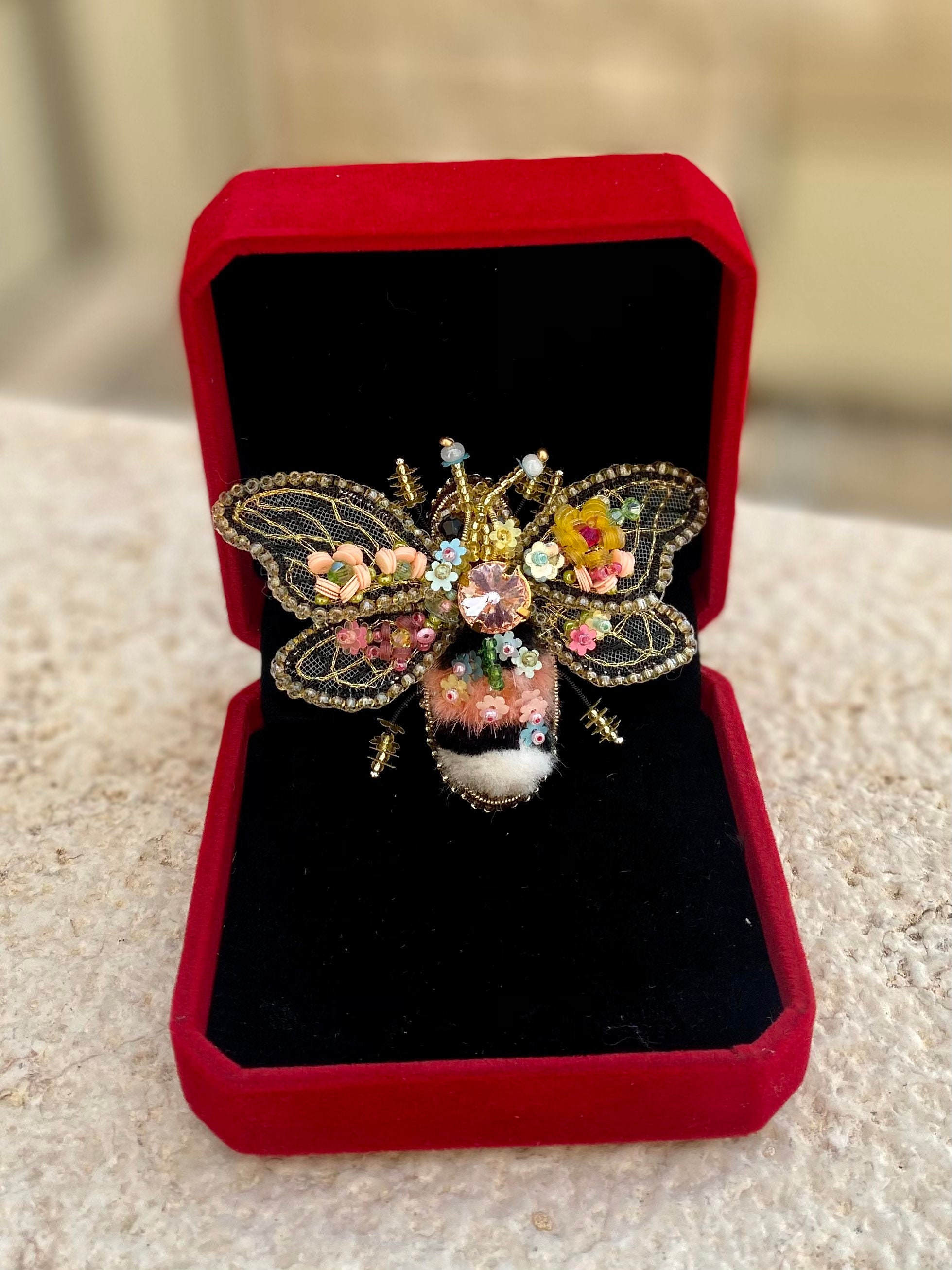 Dame Chic En écharpe Et Broche à Lunettes épingle De Fille De - France